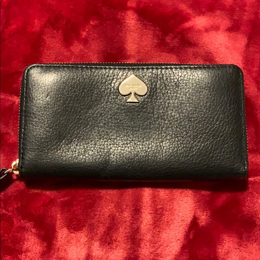 Used kate spade wallet